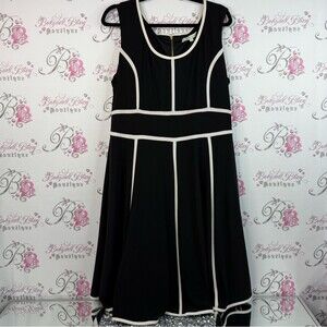 Cleo dress 2 tone color block trim flowy zip up Elegant Black and White Dress